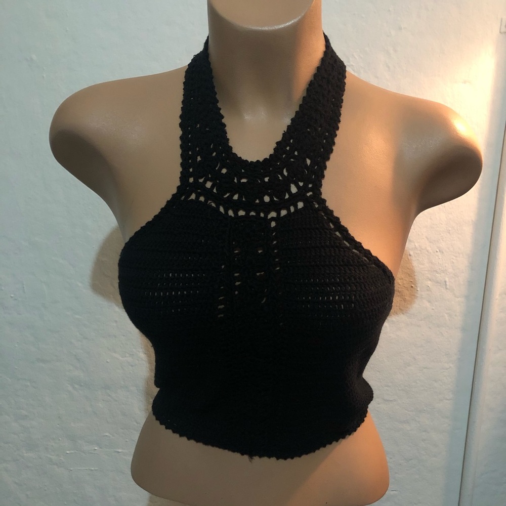 NWT ae crochet halter crop top black size medium